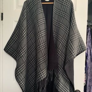 Reversible poncho, O/S, grey plaid